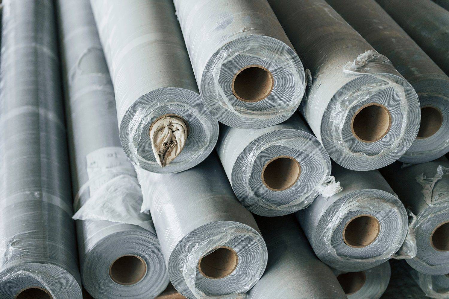 Bele tkaniny powlekanej PVC do produkcji plandek i zapór w hali